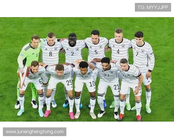 斯蒂勒评选德甲最佳五人阵容诺伊尔与基米希领衔球星阵容